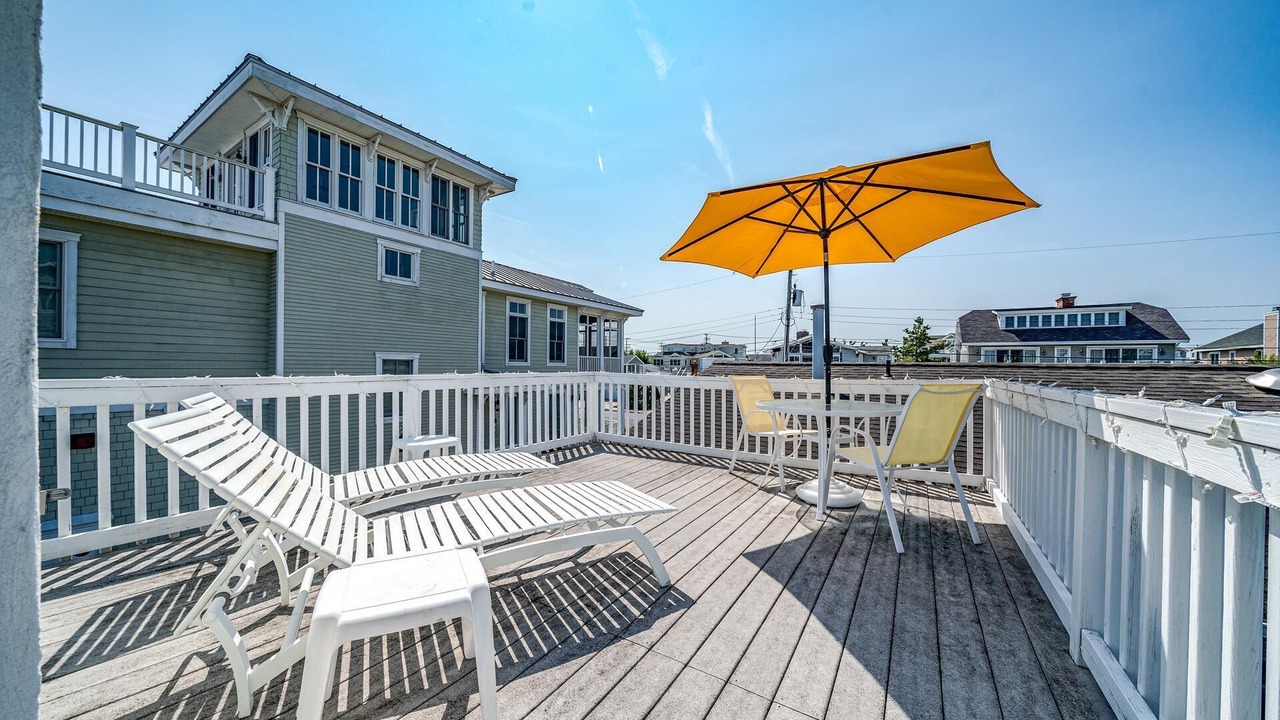 Photo of Outdoor in Avalon
