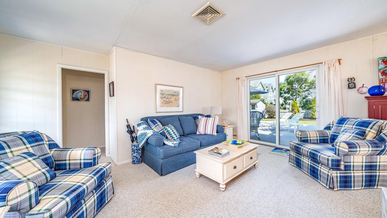 Photo of Livingroom in Avalon