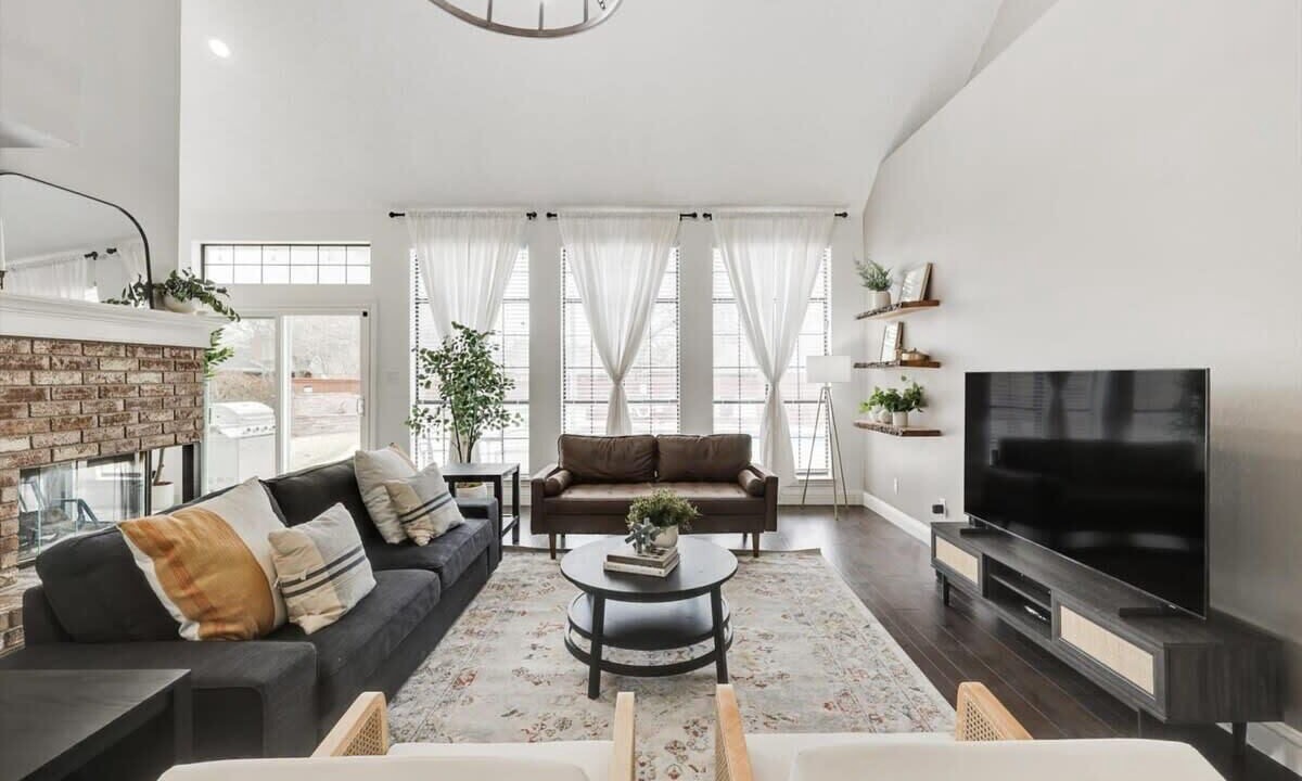 Photo of Livingroom in Waxahachie