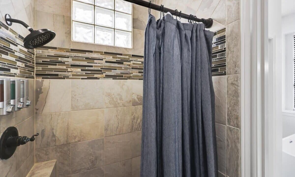 Photo of Bathroom in Waxahachie