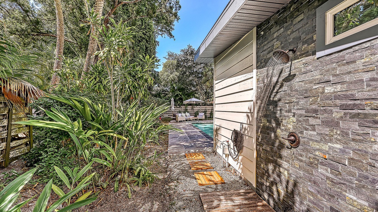 Photo of Outdoor in Bay Isle