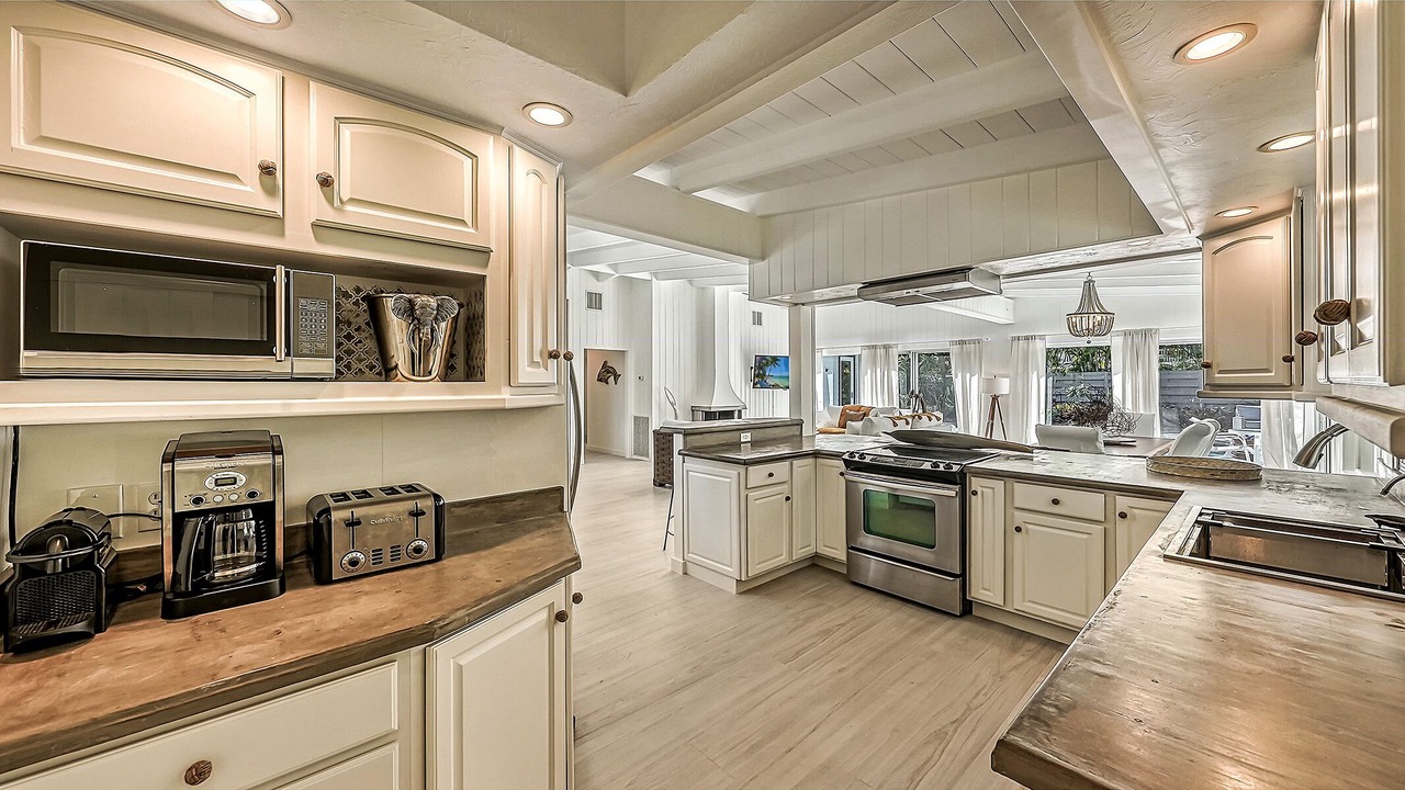 Photo of Kitchen in Bay Isle