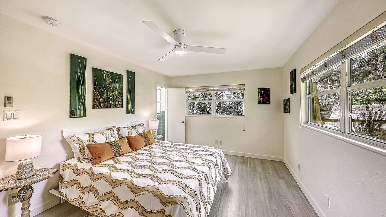 Photo of Bedroom in Bay Isle