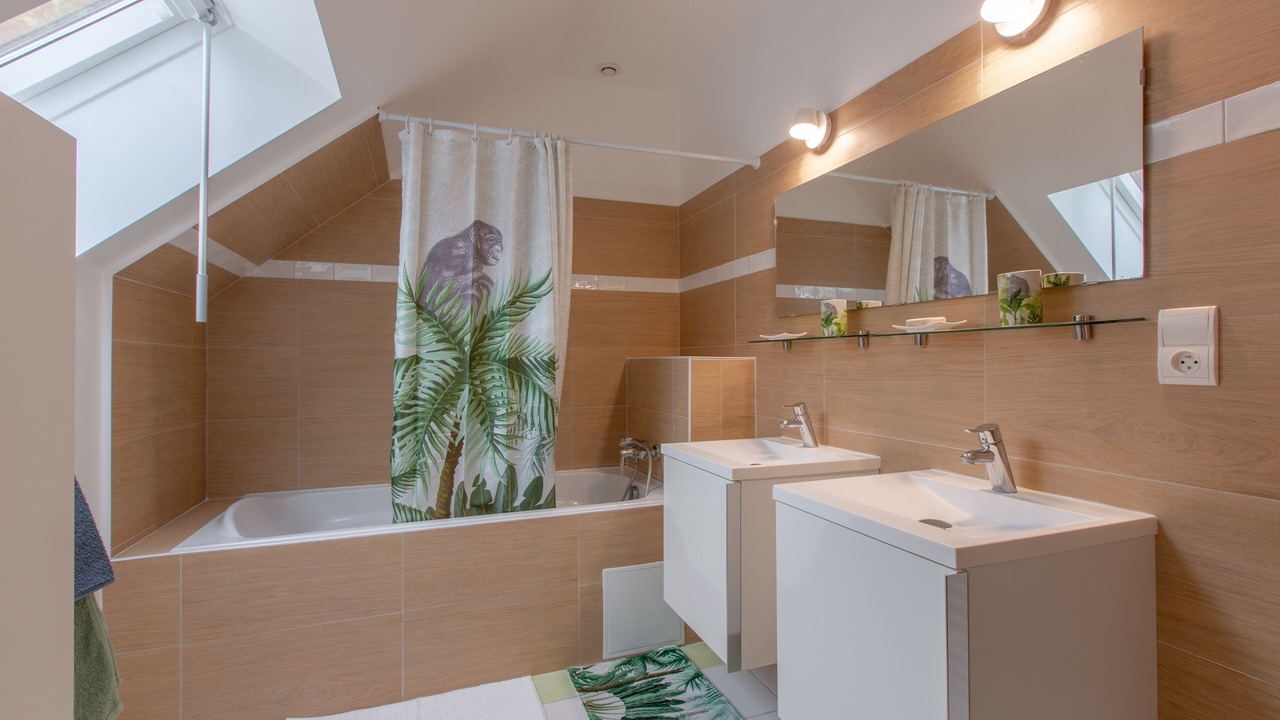 Photo of Bathroom in Chemery