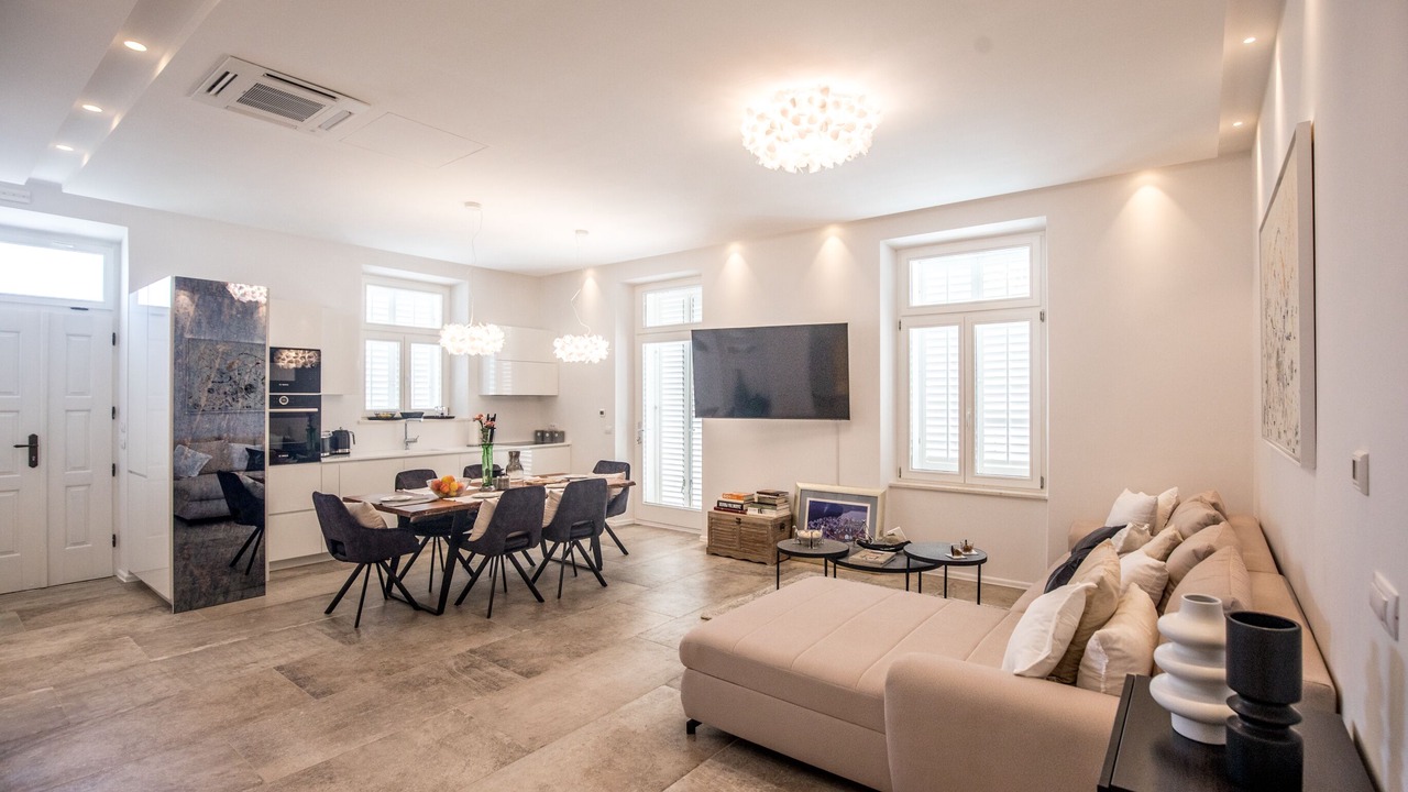 Photo of Livingroom in Pile