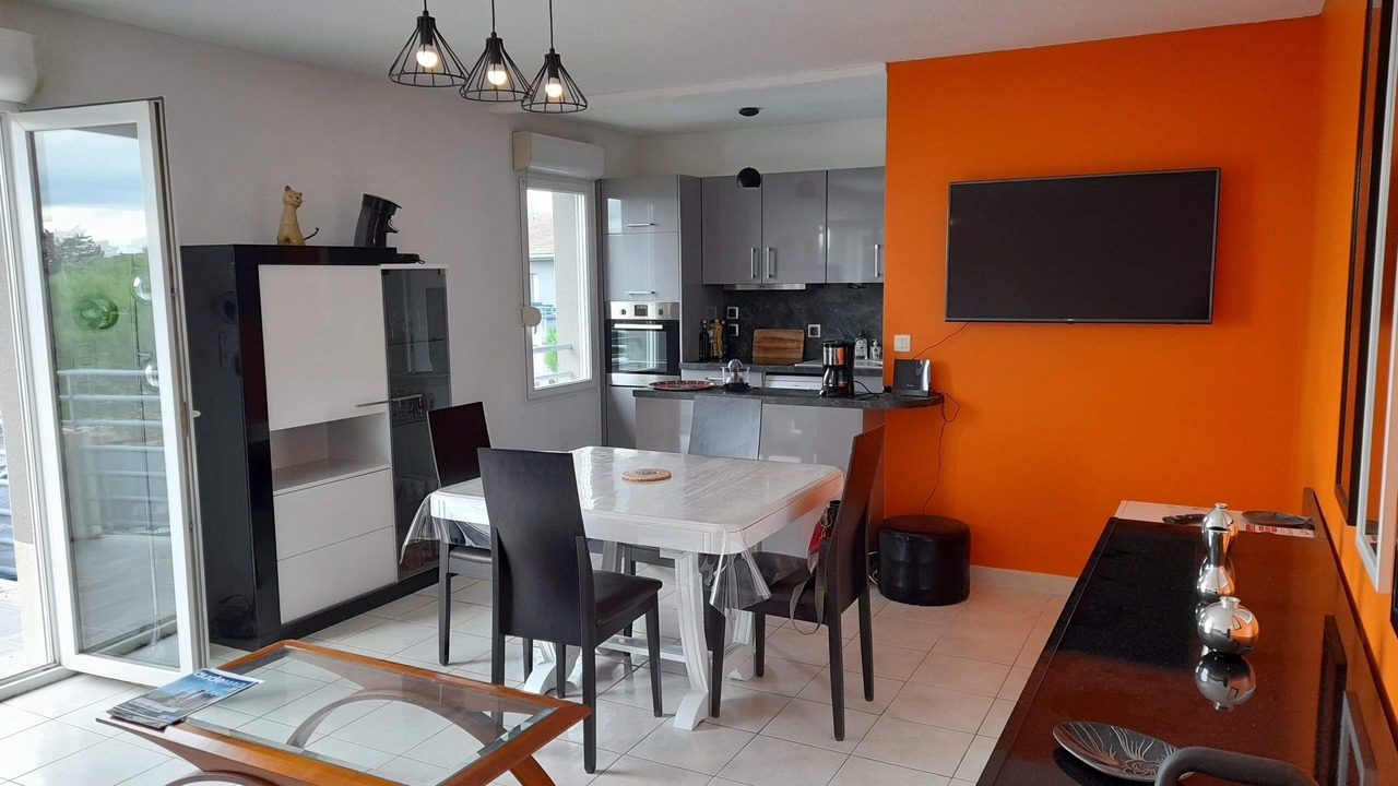 Photo of Kitchen in Villemoustaussou