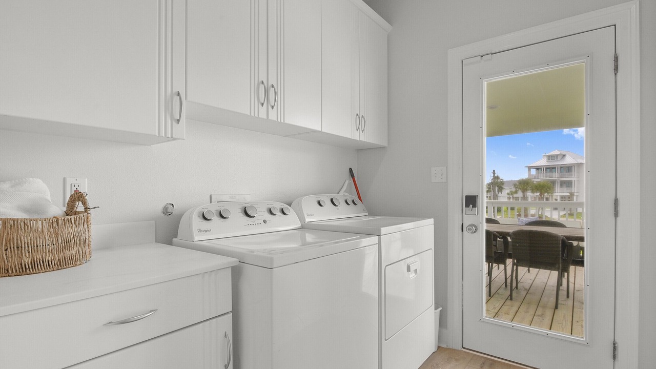 Photo of Bedroom in Pirates Beach West