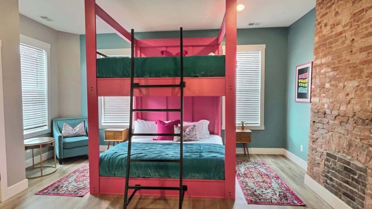 Photo of Bedroom in Cherokee Triangle