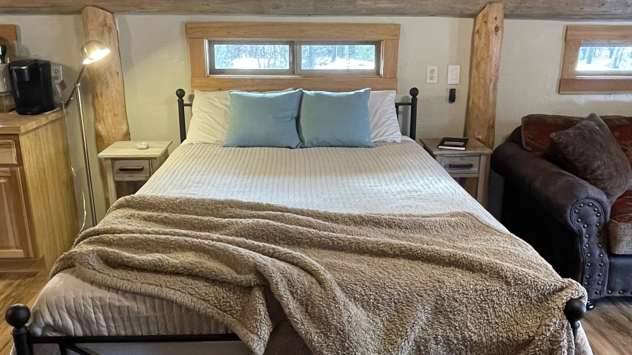 Photo of Bedroom in West Glacier
