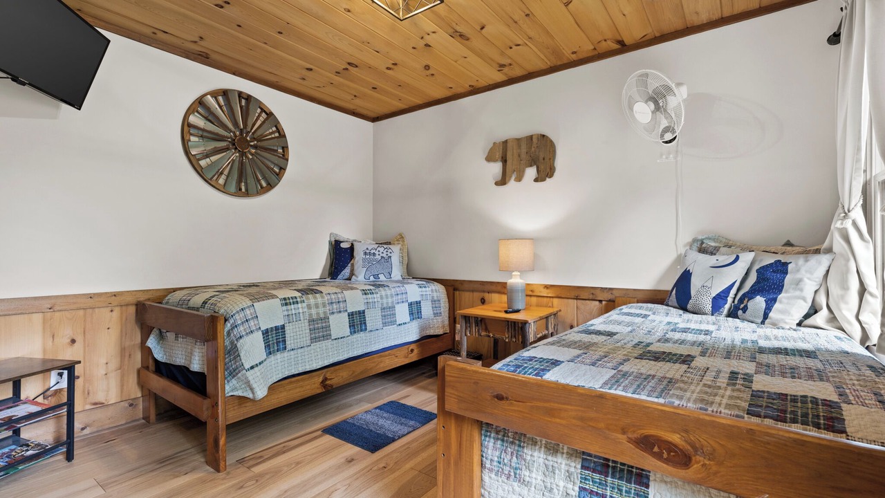 Photo of Bedroom in Mineral Bluff