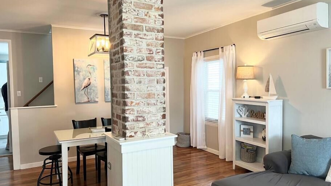 Photo of Livingroom in Cape Charles