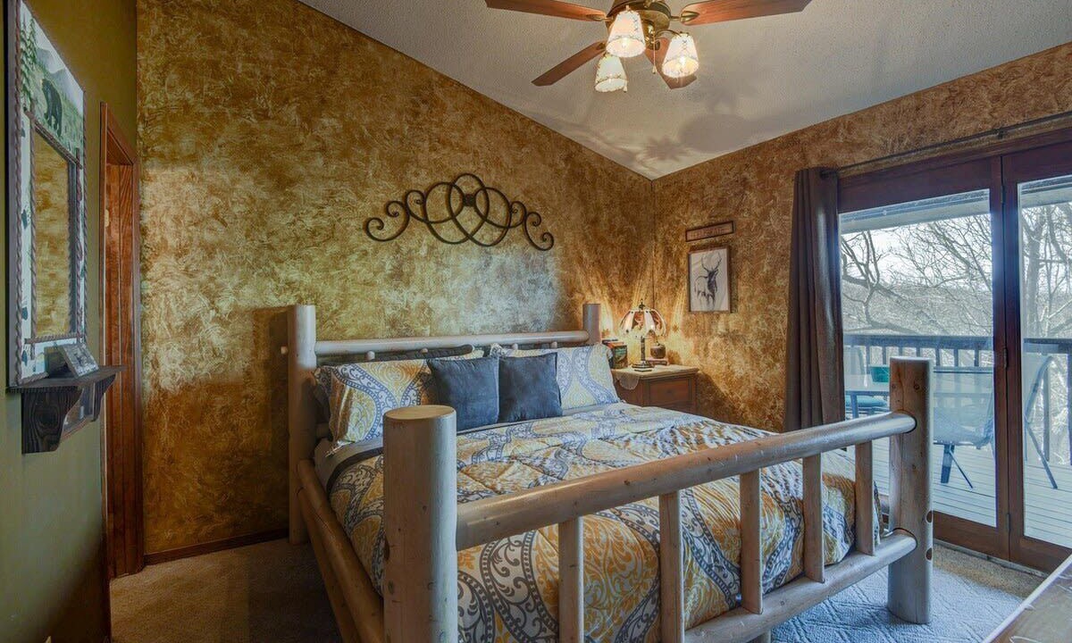 Photo of Bathroom in Notch Estates