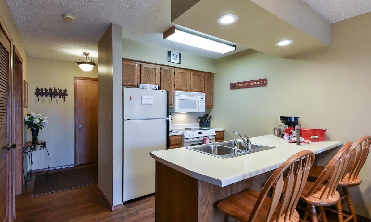 Photo of Kitchen in Notch Estates
