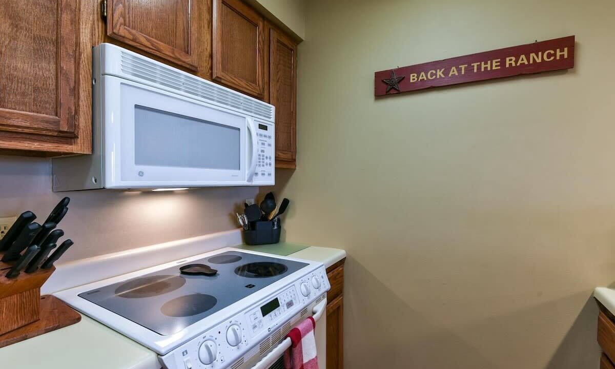 Photo of Kitchen in Notch Estates