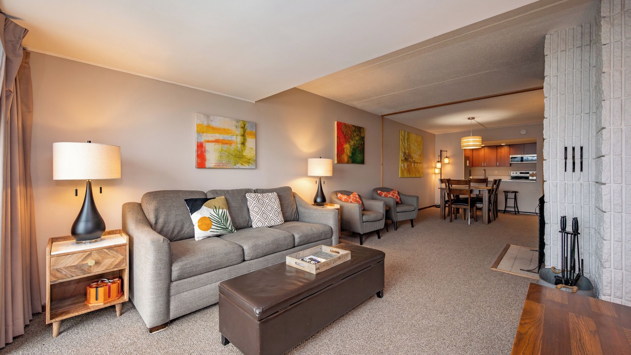 Photo of Livingroom in Mountainside
