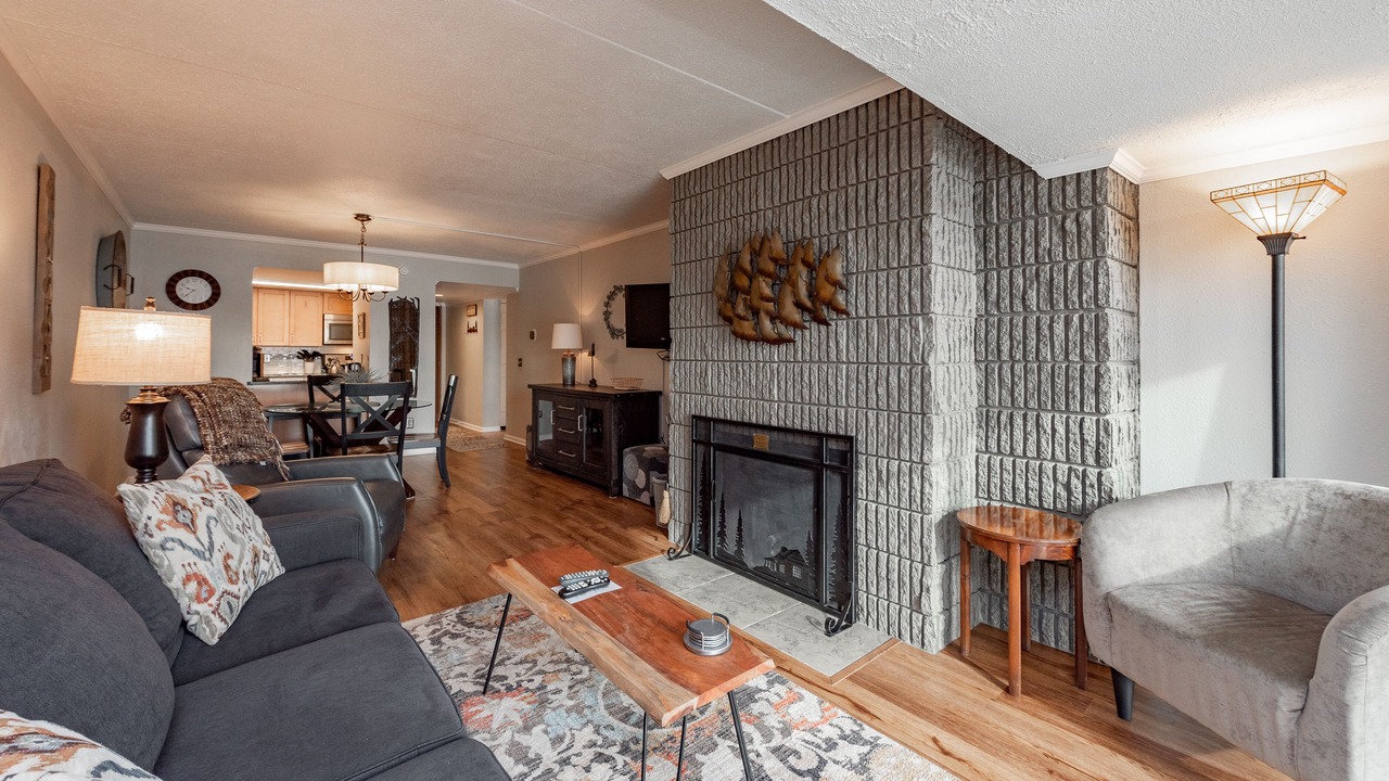 Photo of Livingroom in Thayerville