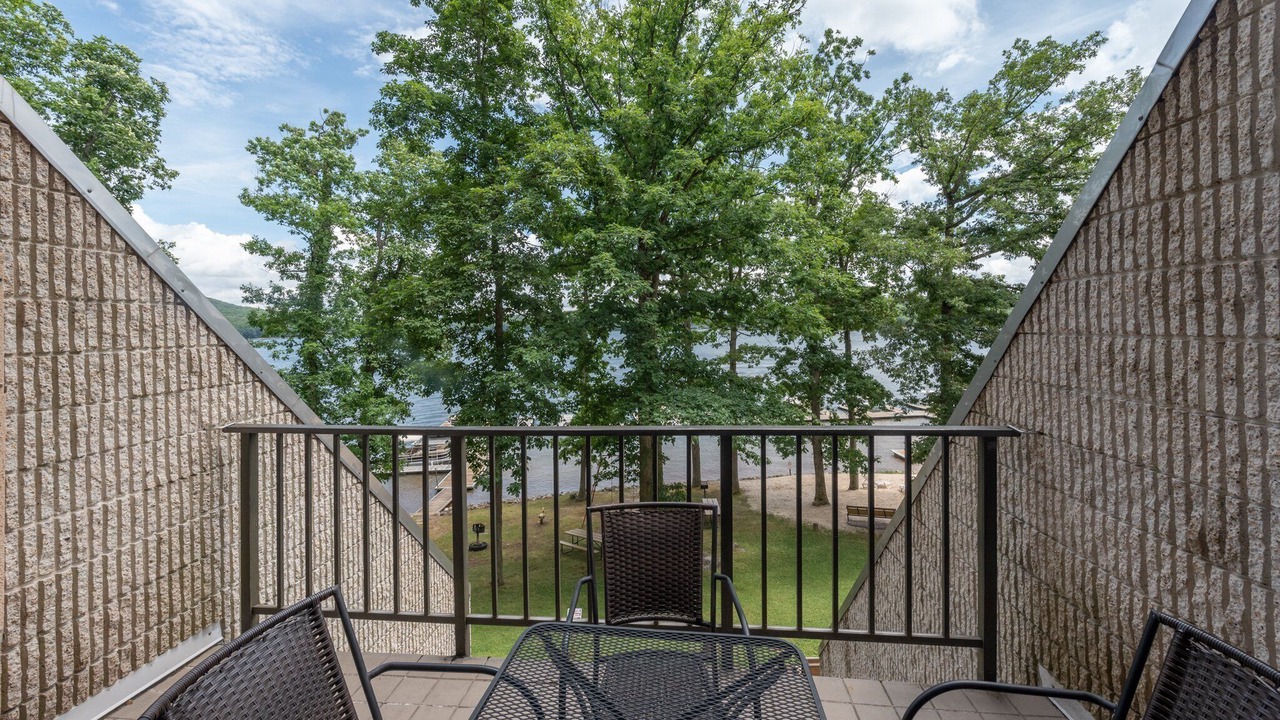 Photo of Patio Balcony in Thayerville