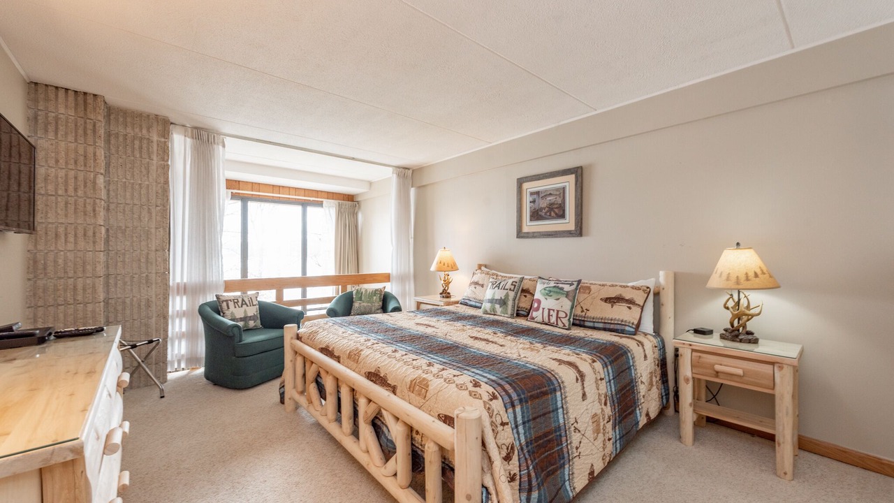 Photo of Bedroom in Thayerville