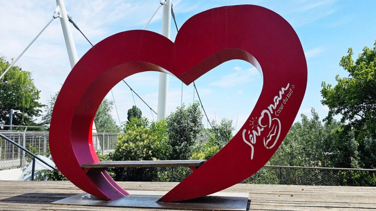 Photo of Others in Serignan