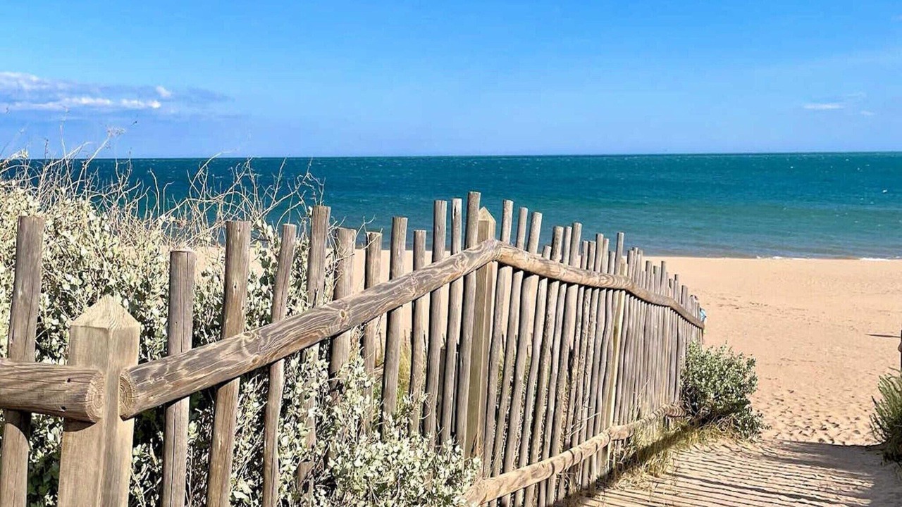 Photo of Others in Serignan