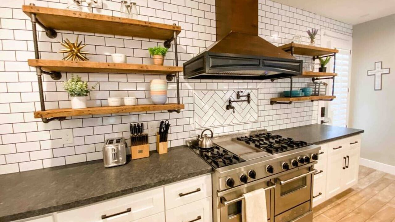 Photo of Kitchen in Camelback East