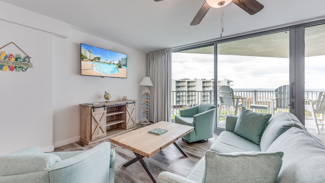 Photo of Livingroom in Sand Point