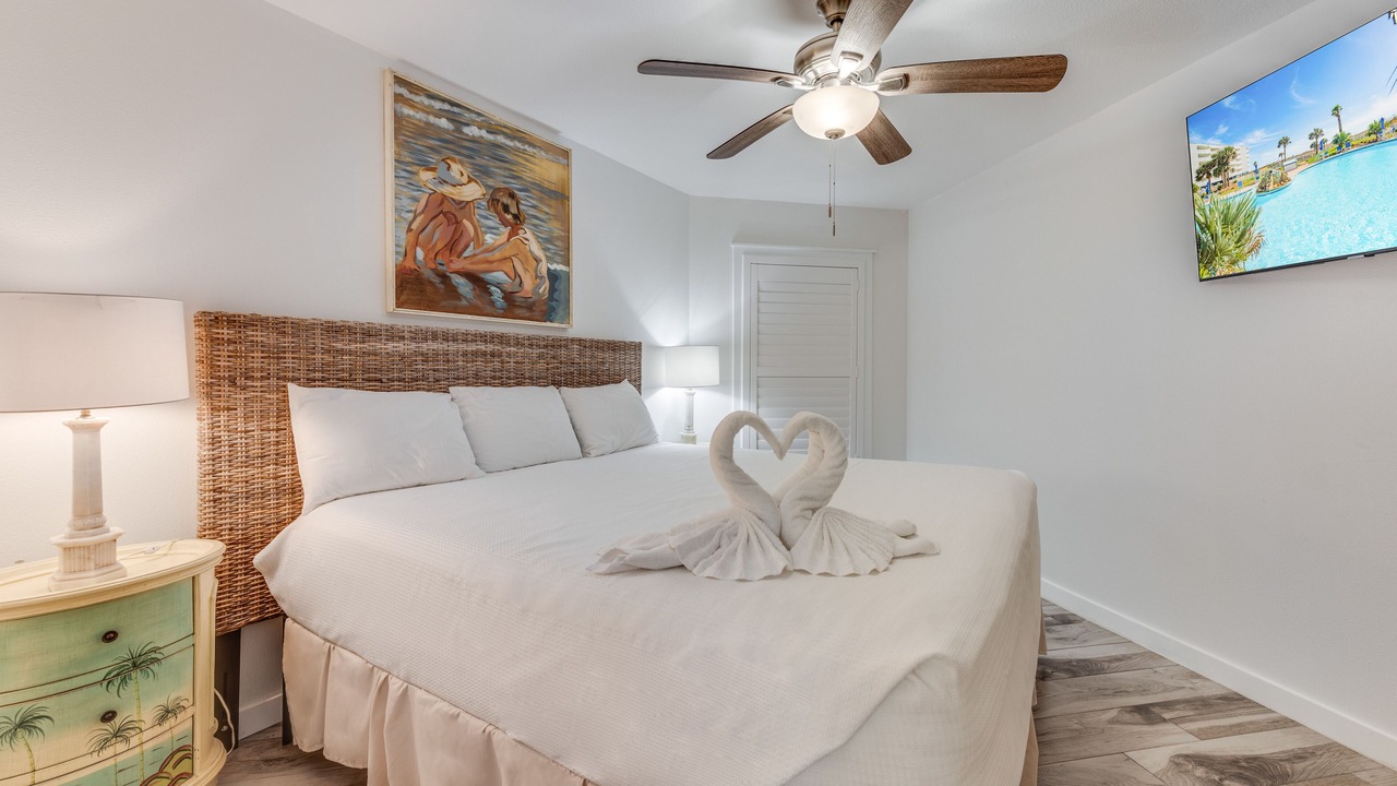 Photo of Bedroom in Sand Point