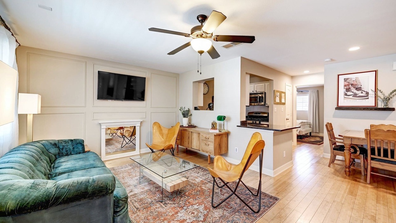 Photo of Livingroom in Westfield
