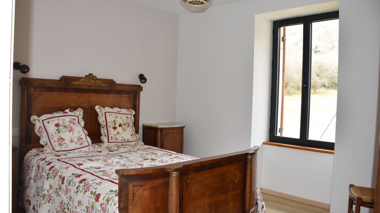 Photo of Bedroom in Lacave