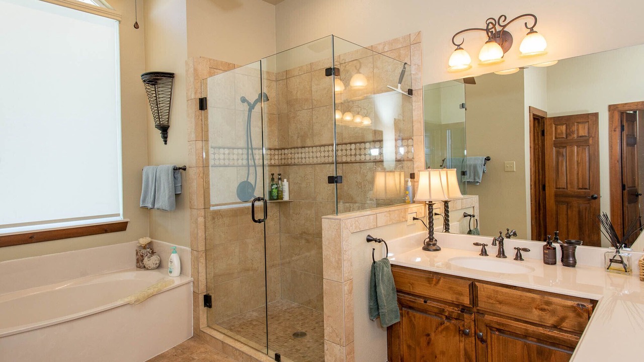 Photo of Bathroom in Tool