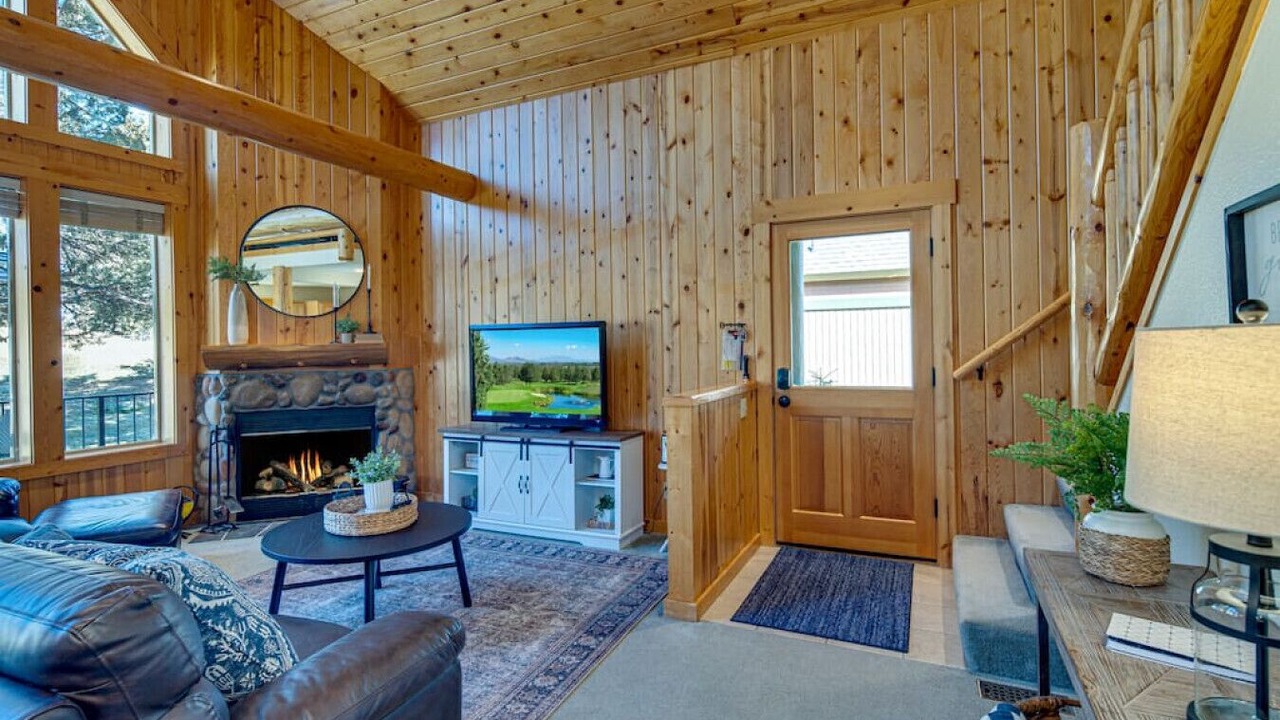 Photo of Livingroom in Redmond
