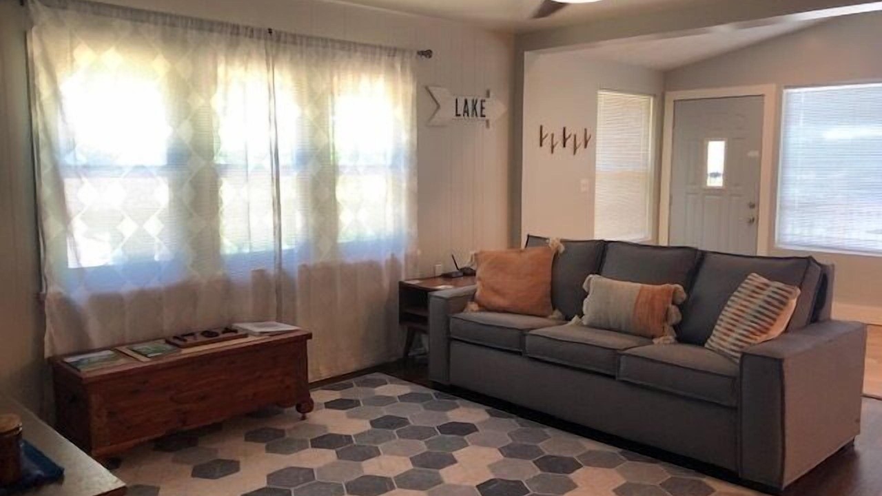 Photo of Livingroom in Scottville