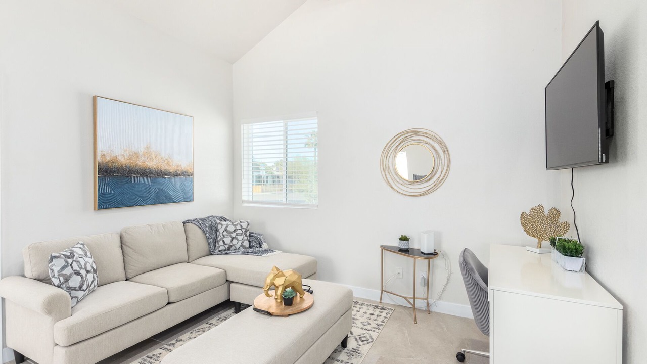 Photo of Livingroom in Coronado