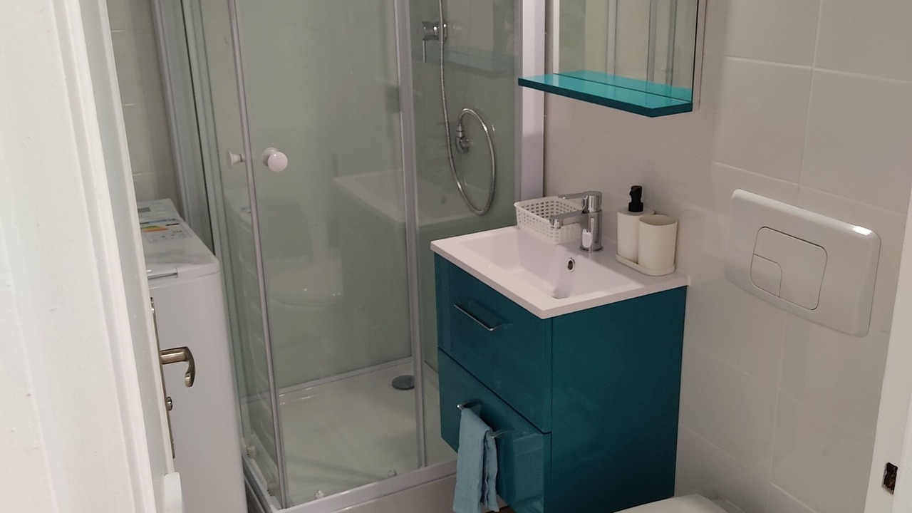 Photo of Bathroom in Cluses