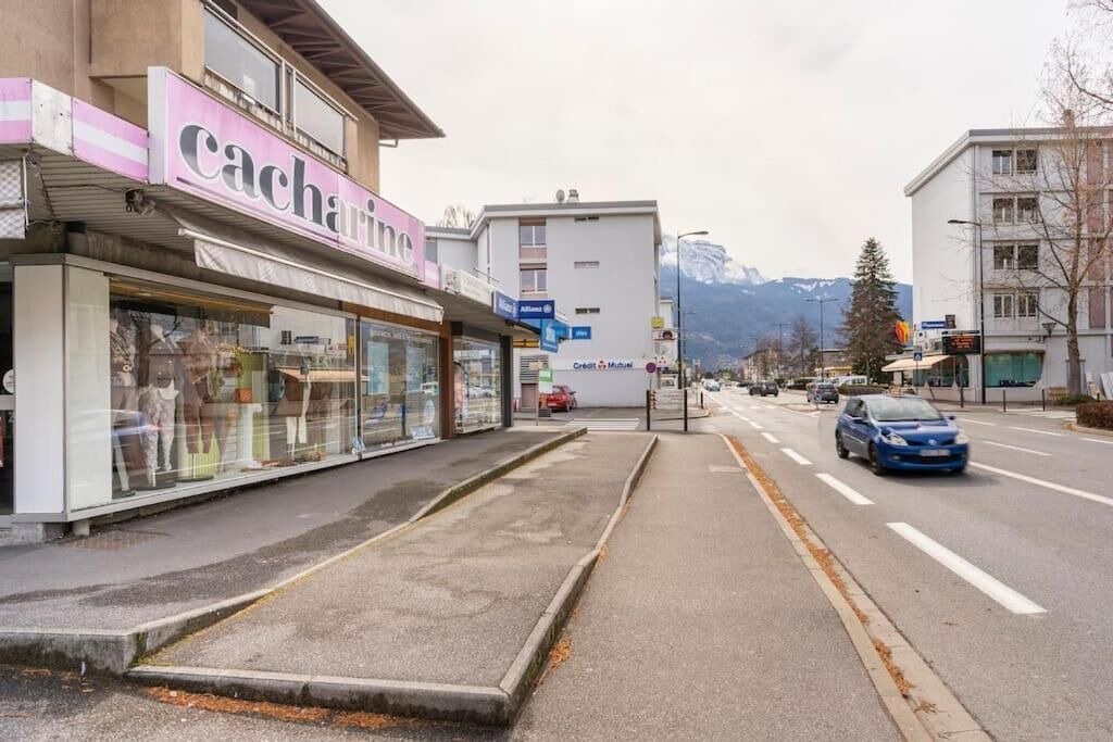 Photo of Others in Cluses