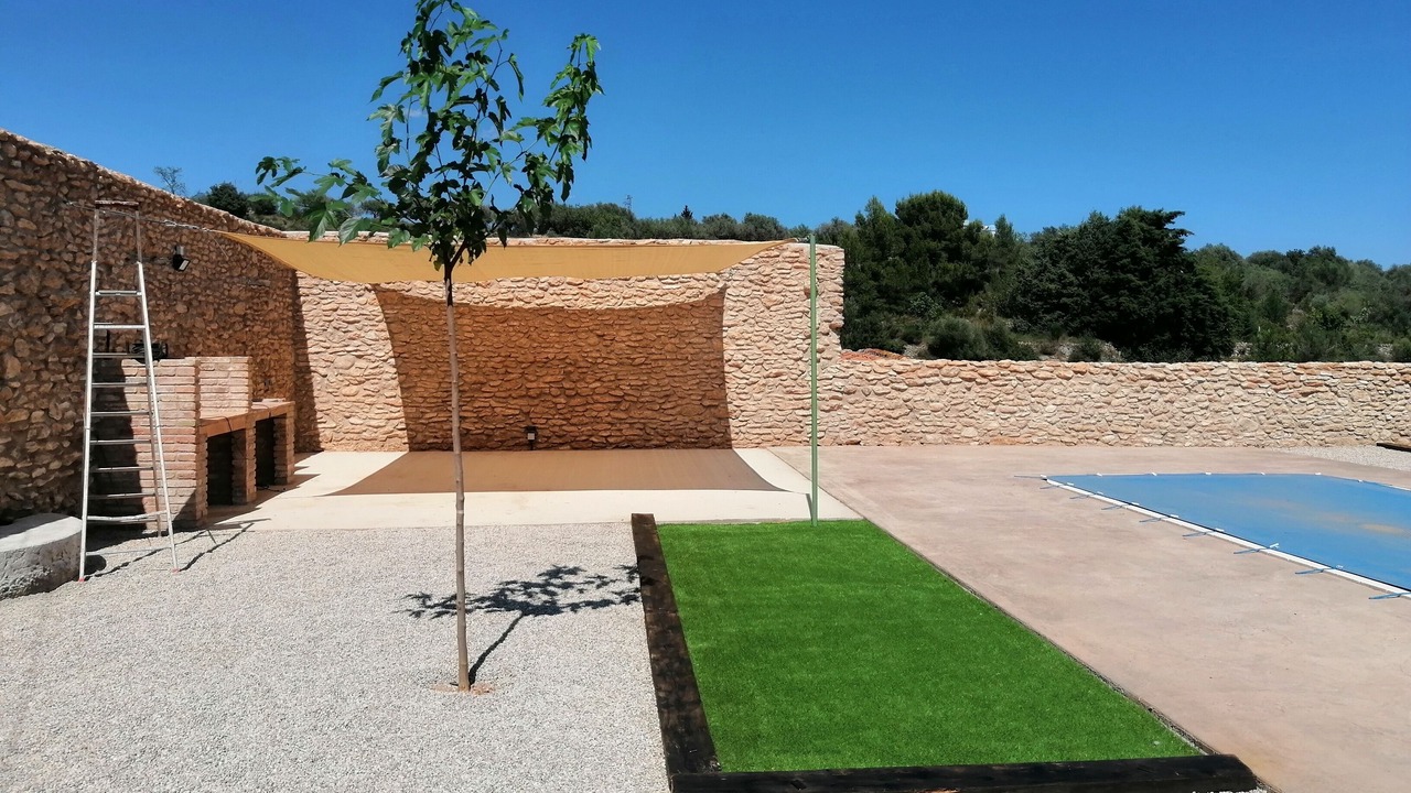 Photo of Outdoor in Rossell