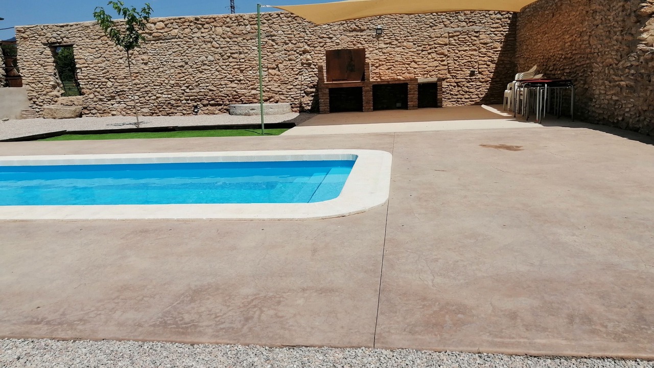 Photo of Outdoor in Rossell