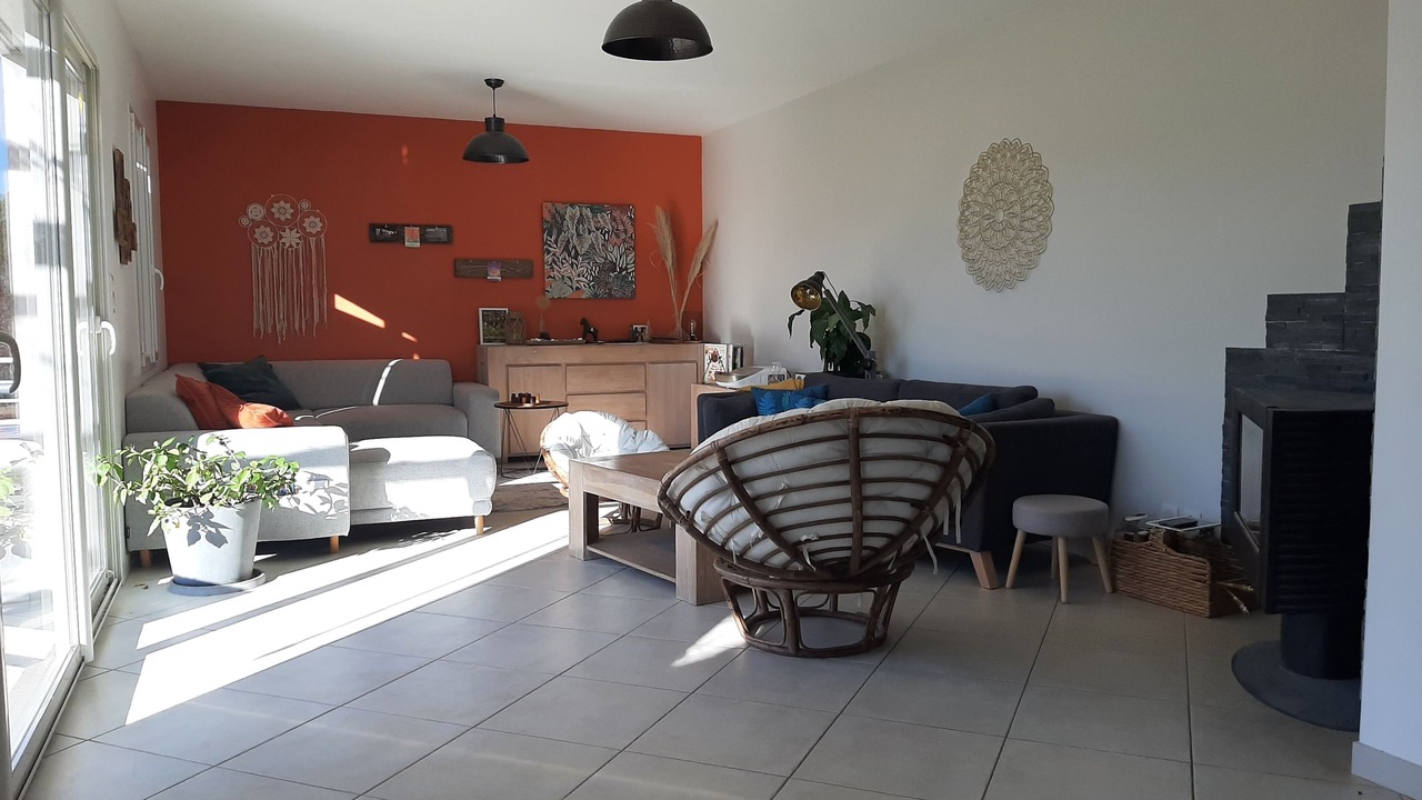 Photo of Livingroom in Les Assions
