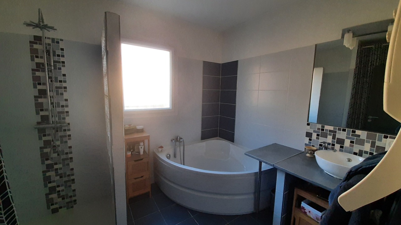 Photo of Bathroom in Les Assions