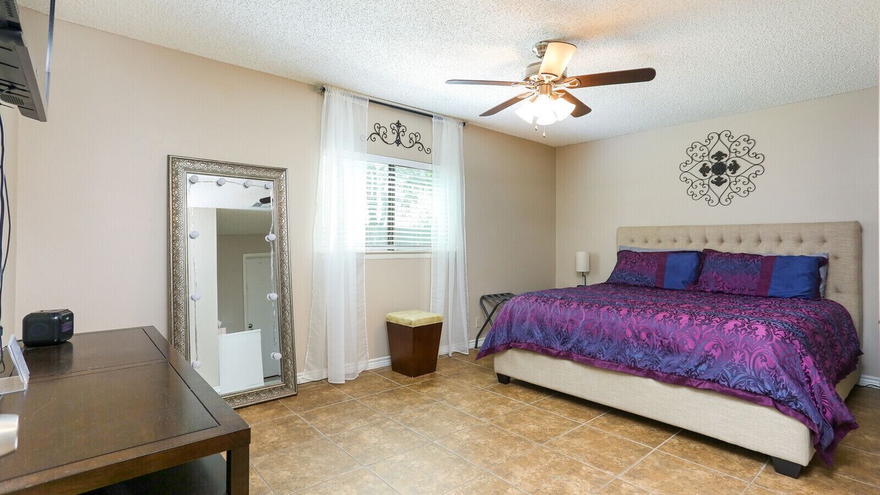 Photo of Bedroom in Heritage