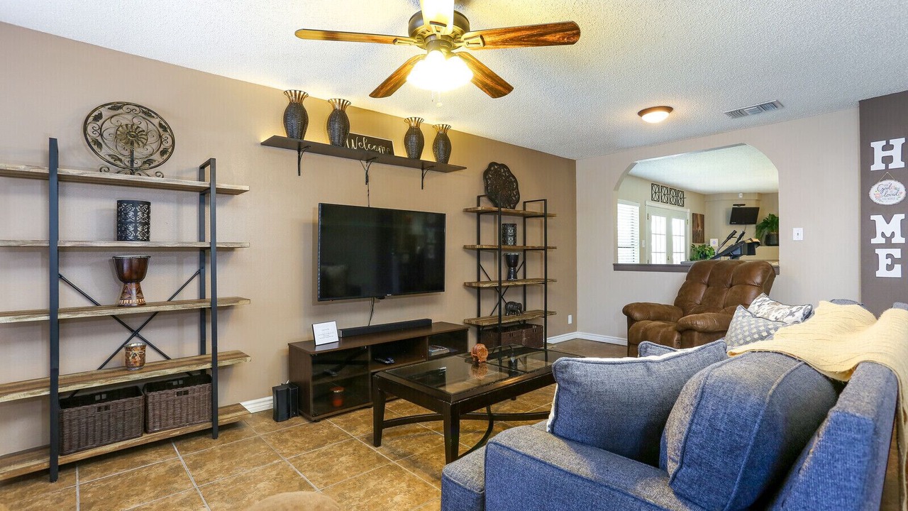 Photo of Livingroom in Heritage