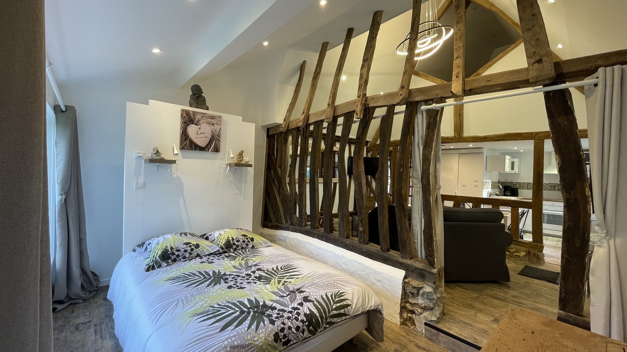 Photo of Bedroom in Saint-Gatien-des-Bois