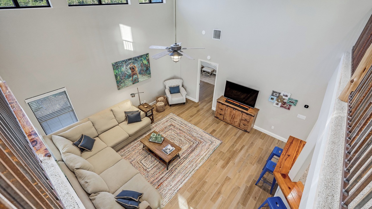 Photo of Livingroom in Liberty Hill