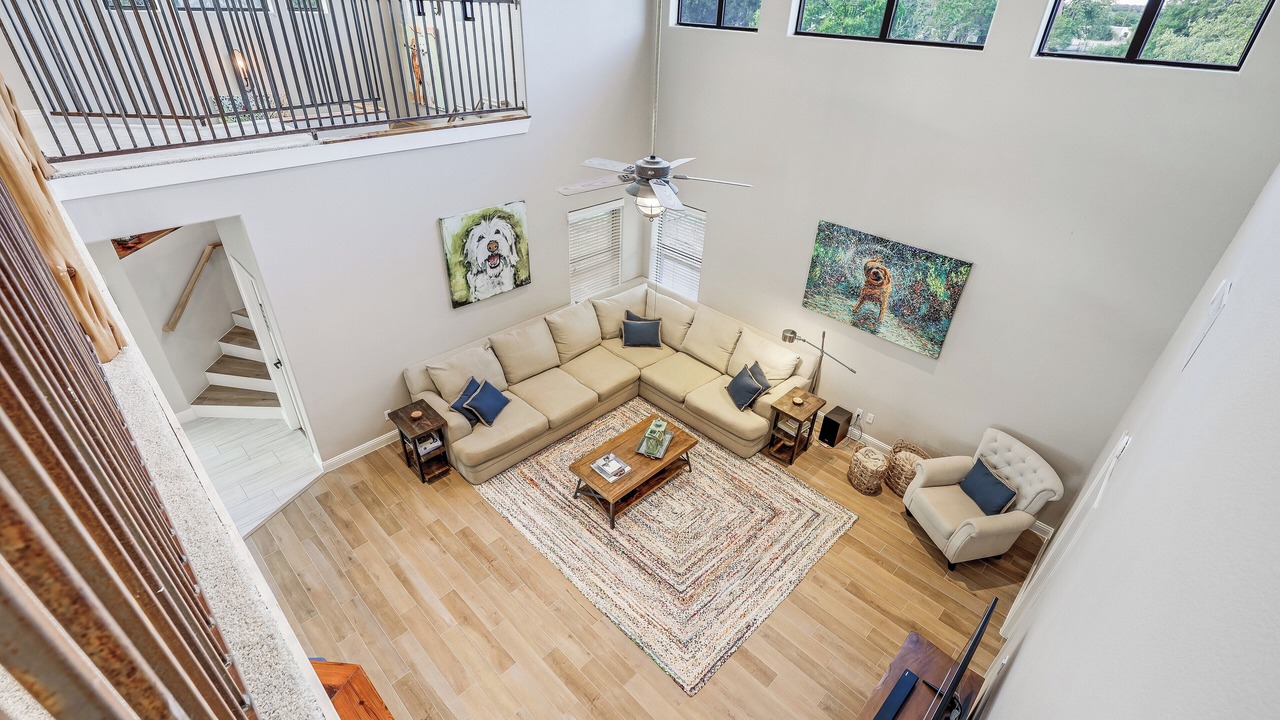 Photo of Livingroom in Liberty Hill