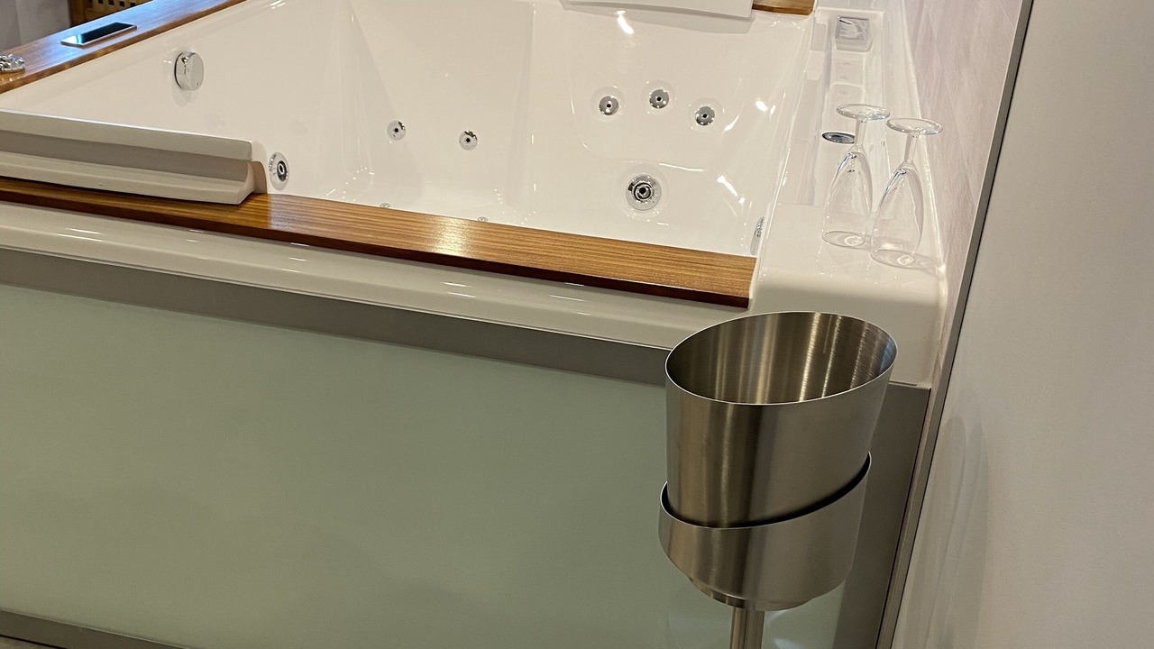 Photo of Bathroom in Saint-Gilles-de-Cretot