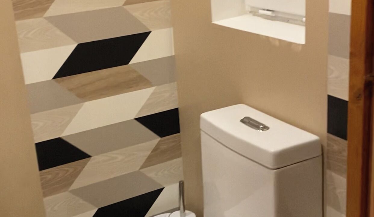 Photo of Bathroom in Saint-Gilles-de-Cretot