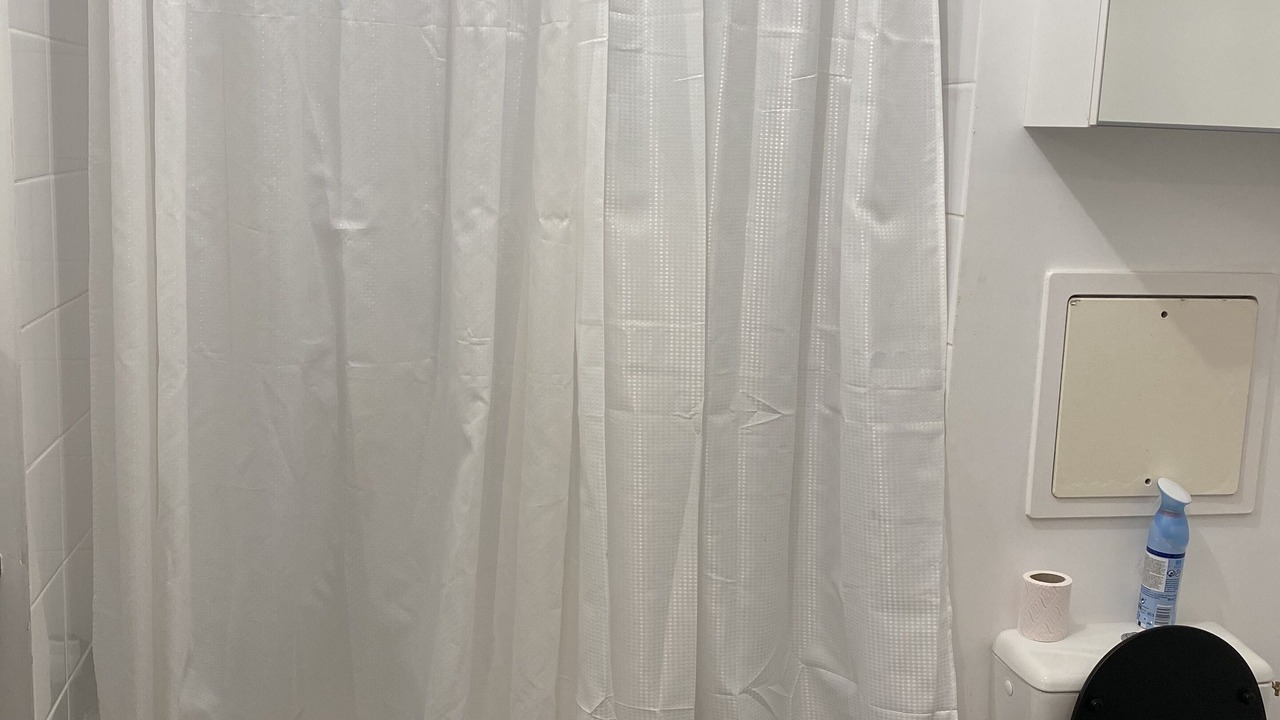 Photo of Bathroom in Cergy