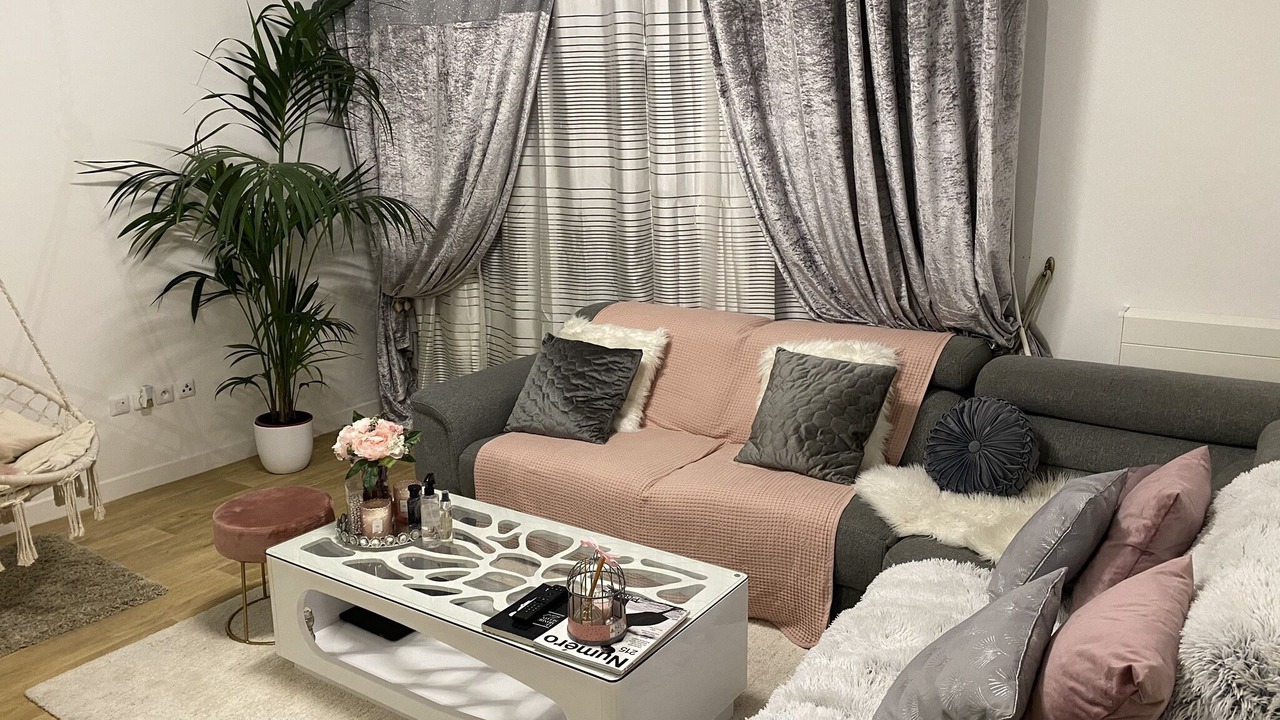 Photo of Livingroom in Cergy