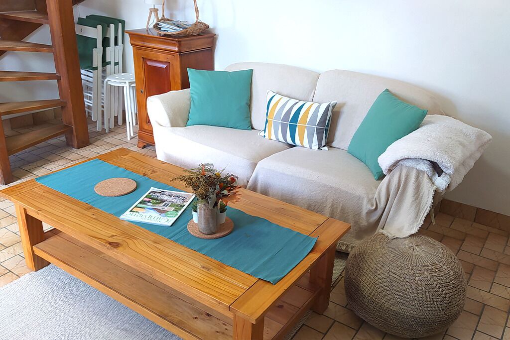 Photo of Livingroom in Saint-Georges-de-Reintembault