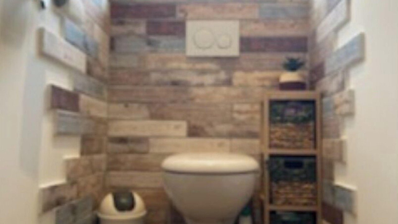 Photo of Bathroom in Sault-Brenaz